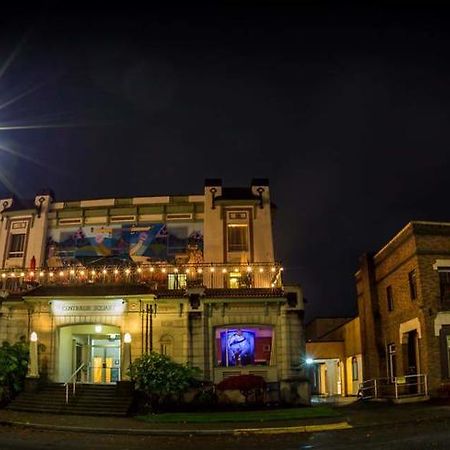 Centralia Square Grand Ballroom And Vintage Hotel Exterior foto